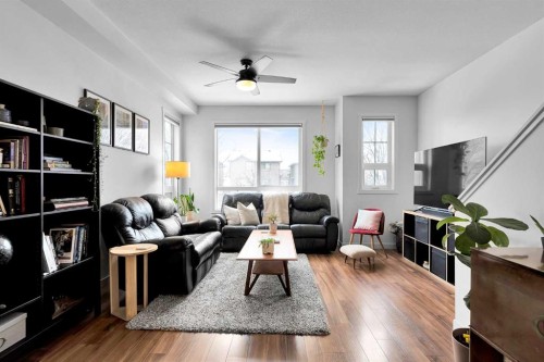 898 Sherwood Boulevard Nw, Calgary, AB - Indoor Photo Showing Living Room
