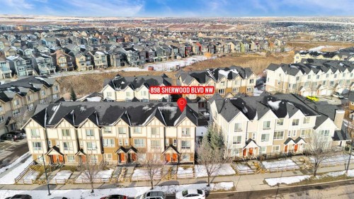 898 Sherwood Boulevard Nw, Calgary, AB - Outdoor