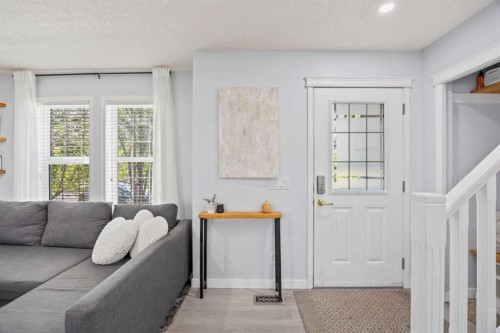 371 Silverado Drive Sw, Calgary, AB - Indoor