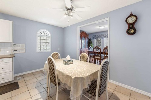 14950 Mt Mckenzie Drive Se, Calgary, AB - Indoor Photo Showing Dining Room