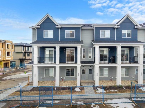 132-285 CHELSEA Court  Chestermere, AB T1X 2W7