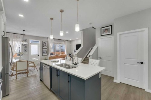 341 Walcrest View Se, Calgary, AB - Indoor Photo Showing Kitchen With Double Sink With Upgraded Kitchen