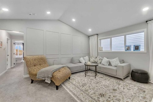 341 Walcrest View Se, Calgary, AB - Indoor