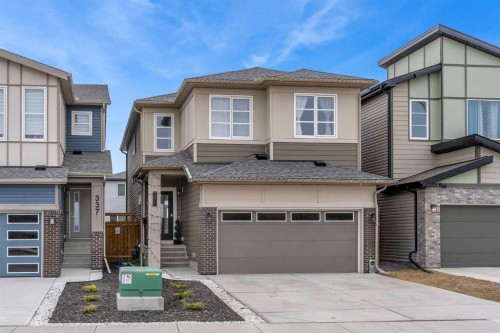 341 Walcrest View Se, Calgary, AB - Outdoor With Facade