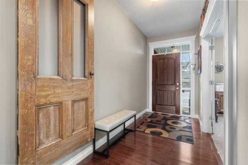 89 Ascot Crescent Sw, Calgary, AB - Indoor Photo Showing Other Room