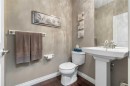 89 Ascot Crescent Sw, Calgary, AB  - Indoor Photo Showing Bathroom 