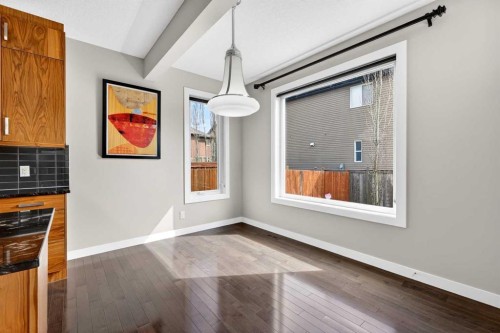 31 Evansridge Close Nw, Calgary, AB - Indoor Photo Showing Other Room