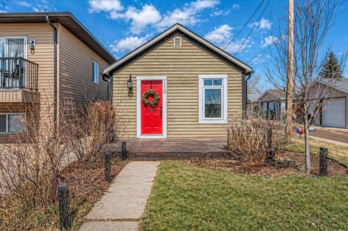 110 5 Avenue  Strathmore, AB T1P 1X2