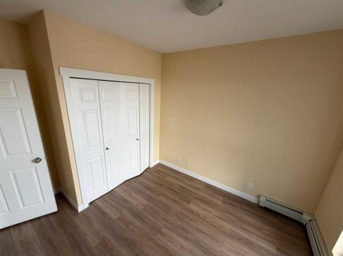603-325 3 Street Se, Calgary, AB - Indoor Photo Showing Other Room