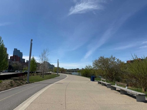 603-325 3 Street Se, Calgary, AB - Outdoor With View