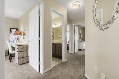 44 Cimarron Grove Way, Okotoks, AB - Indoor Photo Showing Other Room