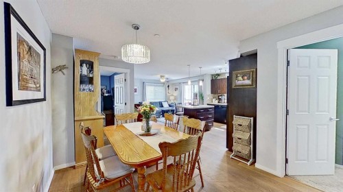3312-279 Copperpond Common Se, Calgary, AB - Indoor Photo Showing Dining Room