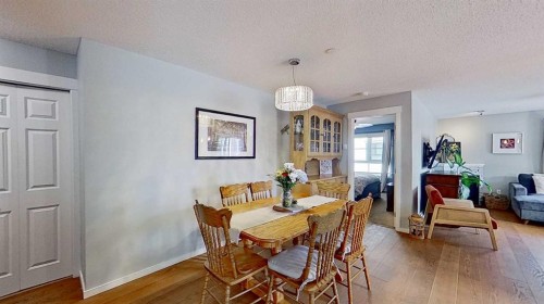 3312-279 Copperpond Common Se, Calgary, AB - Indoor Photo Showing Dining Room