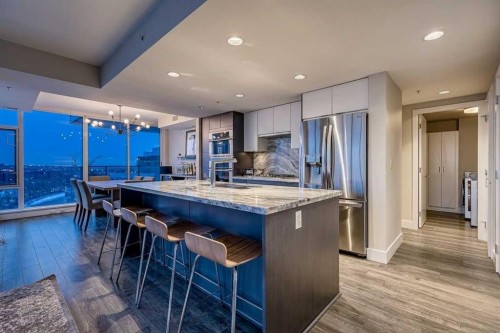 1802-519 Riverfront Avenue Se, Calgary, AB - Indoor Photo Showing Other Room