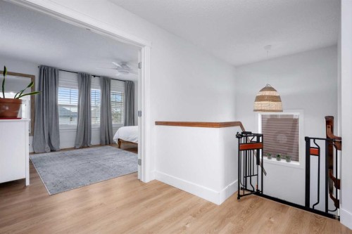 160 Prestwick Manor Se, Calgary, AB - Indoor Photo Showing Other Room