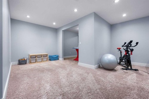 160 Prestwick Manor Se, Calgary, AB - Indoor