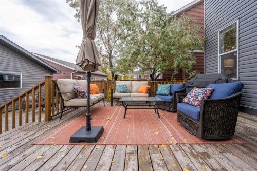 160 Prestwick Manor Se, Calgary, AB - Outdoor With Deck Patio Veranda With Exterior