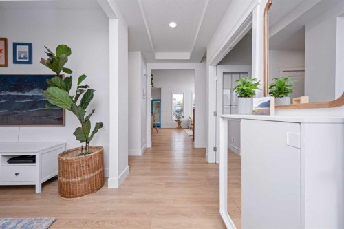 160 Prestwick Manor Se, Calgary, AB - Indoor Photo Showing Other Room