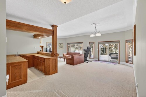 331 Mt Douglas Court Se, Calgary, AB - Indoor