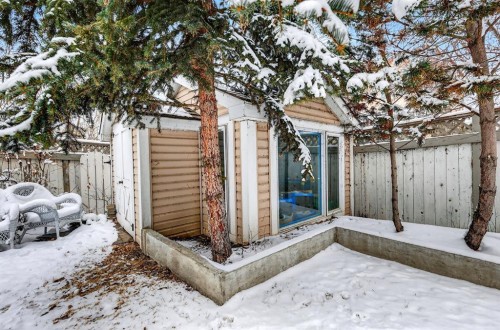 331 Mt Douglas Court Se, Calgary, AB - Outdoor