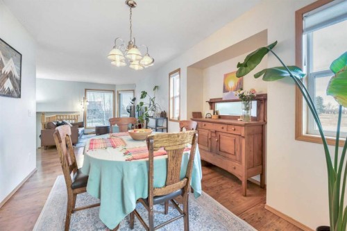 545 Hillview Gate, Strathmore, AB - Indoor Photo Showing Dining Room
