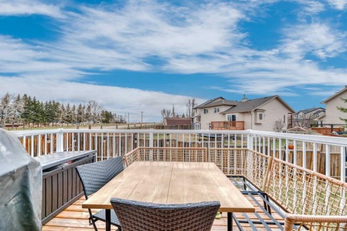 545 Hillview Gate, Strathmore, AB - Outdoor