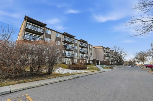 492-8948 Elbow Drive Sw, Calgary, AB - Outdoor With Balcony