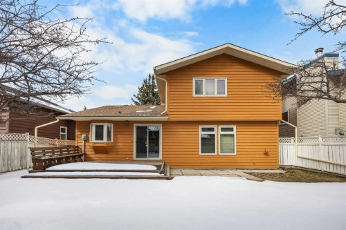 120 Edforth Crescent Nw, Calgary, AB - Outdoor