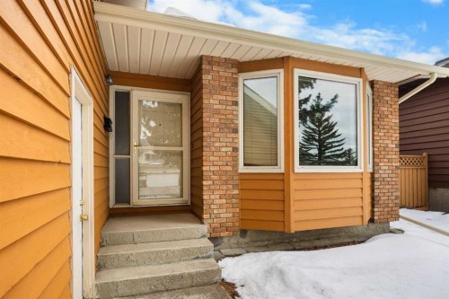 120 Edforth Crescent Nw, Calgary, AB - Outdoor With Exterior