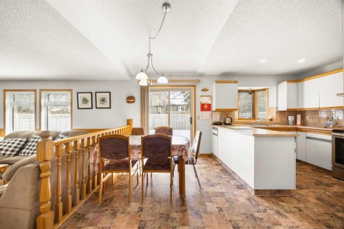 120 Edforth Crescent Nw, Calgary, AB - Indoor