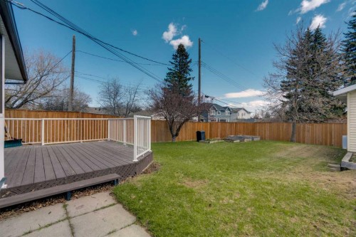 212 Westwood Drive Sw, Calgary, AB - Outdoor