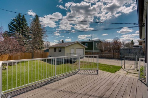 212 Westwood Drive Sw, Calgary, AB - Outdoor With Deck Patio Veranda