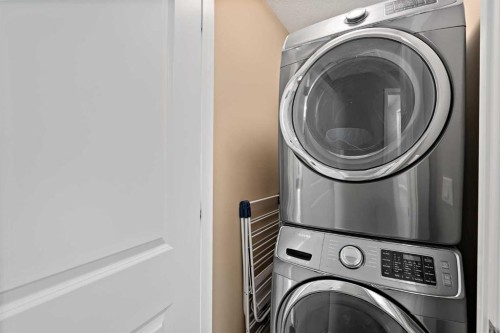205 Copperstone Park Se, Calgary, AB - Indoor Photo Showing Laundry Room