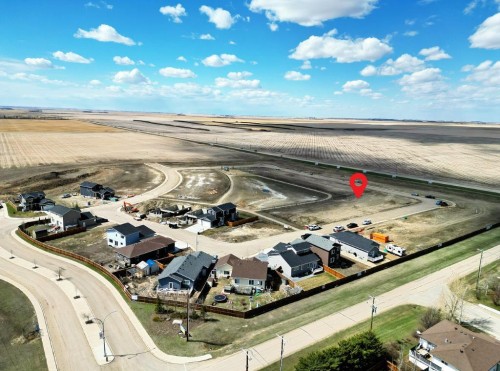91, 87, 83, 79, 55 Clover Crescent, Beiseker, AB 