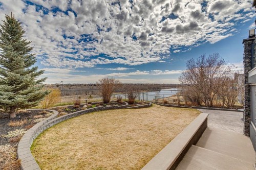 266 Diamond Drive Se, Calgary, AB - Outdoor With View