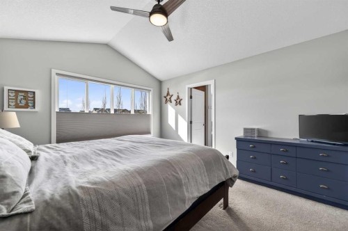242 Mahogany Passage Se, Calgary, AB - Indoor Photo Showing Bedroom