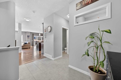 242 Mahogany Passage Se, Calgary, AB - Indoor Photo Showing Other Room