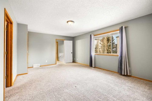 36 Arbour Wood Crescent Nw, Calgary, AB - Indoor Photo Showing Other Room