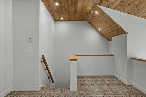 401-1505 Spring Creek Gate, Canmore, AB - Indoor Photo Showing Other Room