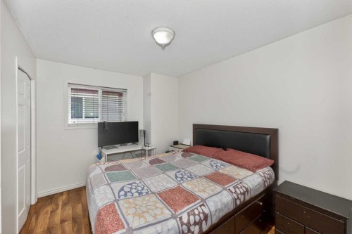 119 Taravista Drive Ne, Calgary, AB - Indoor Photo Showing Bedroom