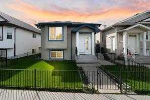 119 Taravista Drive Ne, Calgary, AB - Outdoor