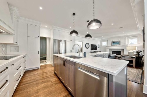 2022 32 Avenue Sw, Calgary, AB - Indoor Photo Showing Kitchen With Upgraded Kitchen
