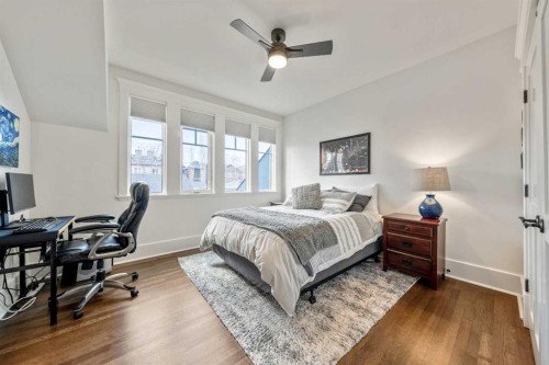 2022 32 Avenue Sw, Calgary, AB - Indoor Photo Showing Bedroom