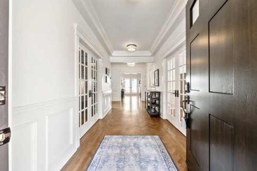 2022 32 Avenue Sw, Calgary, AB - Indoor Photo Showing Other Room