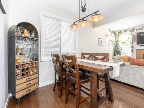 608 Evansborough Way Nw, Calgary, AB - Indoor Photo Showing Dining Room