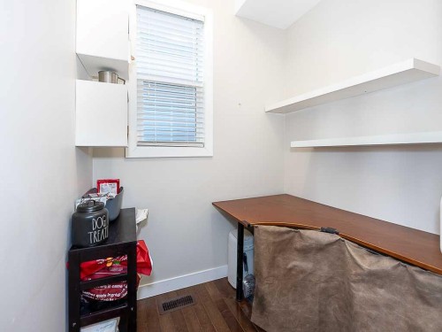 608 Evansborough Way Nw, Calgary, AB - Indoor