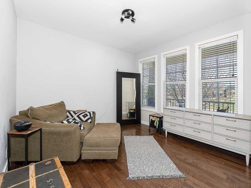 608 Evansborough Way Nw, Calgary, AB - Indoor