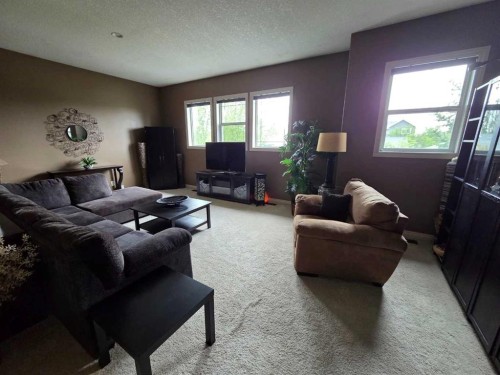 460 Sunset Link, Crossfield, AB 