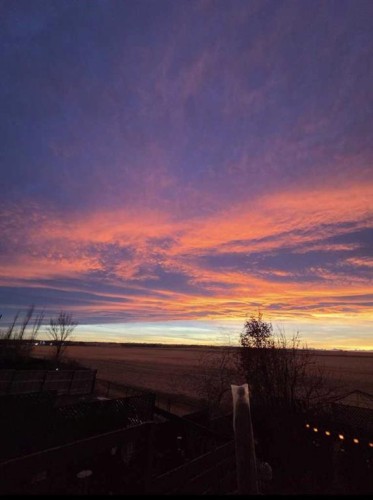 460 Sunset Link, Crossfield, AB 