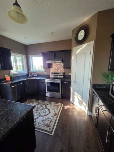 460 Sunset Link, Crossfield, AB 